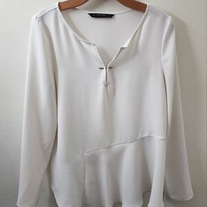 Zara Basic medium blouse beige with gold pin detail
